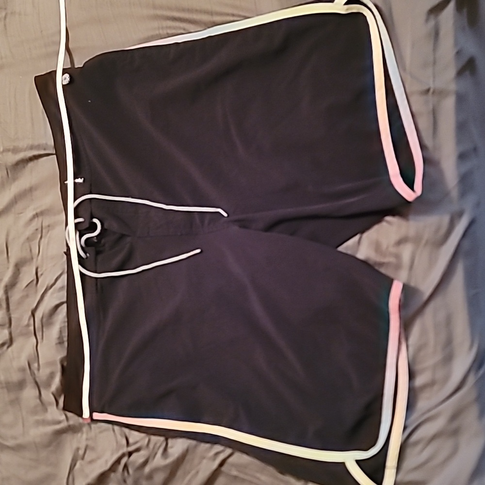 Maui and sons boardshorts